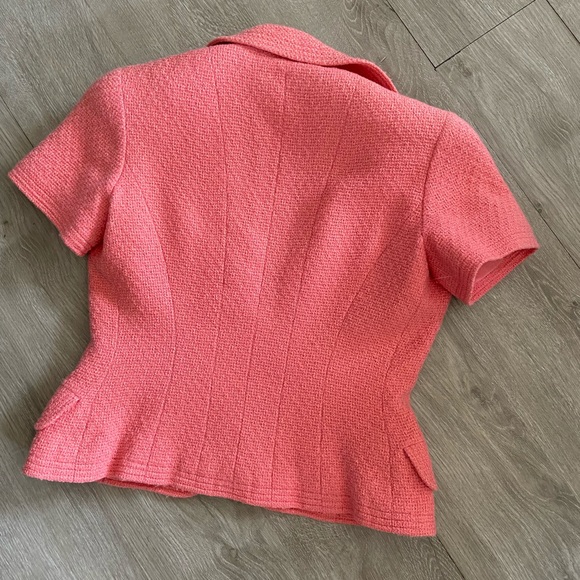 SOLD-Authentic Vintage Chanel tweed jacket size xs - Picture 6 of 16